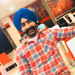 Meet your Posher, Dimple